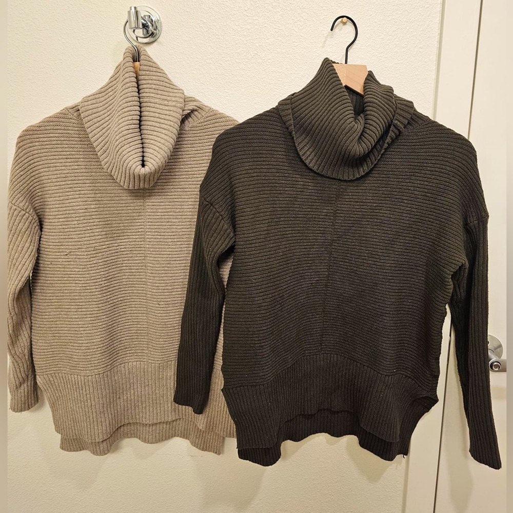 Bundle SWEET ROMEO Cowl Neck Tunic Sweaters Size S